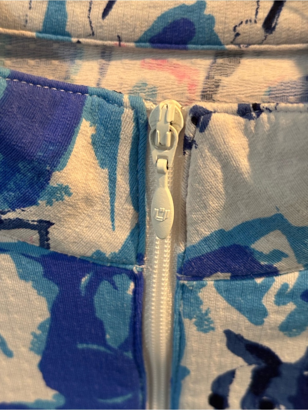 IBKUL Blue & White Dog Print Quarter Zip-Front Pullover M - Picture 6 of 13